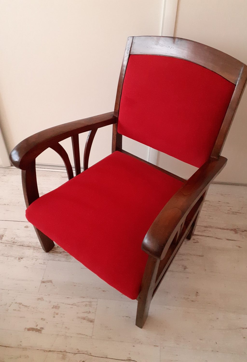 FAUTEUIL CONTEMPORAIN